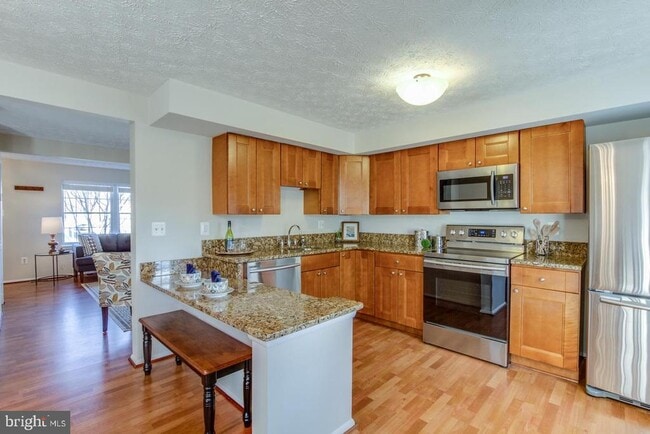 Building Photo - 8035 Tyson Oaks Cir