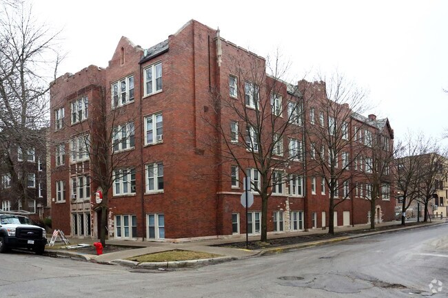 3055 W Leland Ave - 3051 W Leland Ave