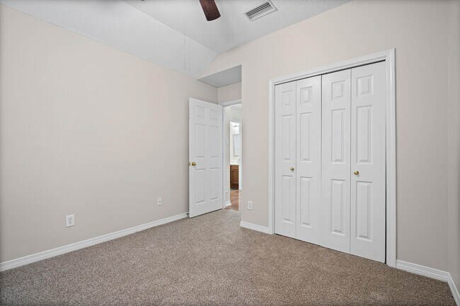 Building Photo - 8729 Three Dean Way