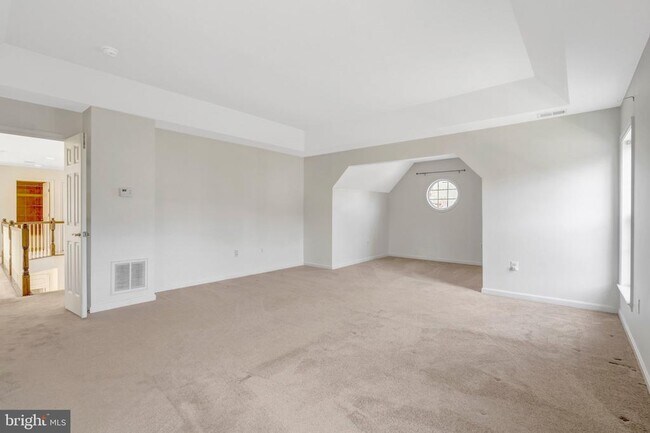 Building Photo - 9001 Merlot Ct