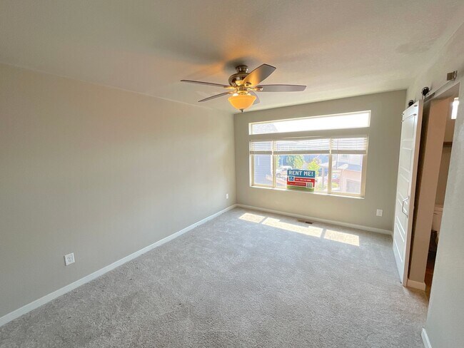 Building Photo - 3 Bedrooom Home Available Near Dublin Blvd...