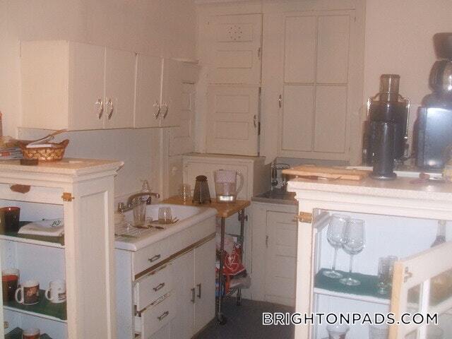 Building Photo - 1615 Commonwealth Ave