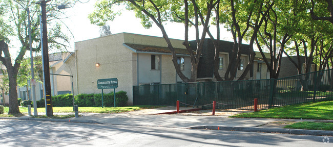 Building Photo - Community Arms Apartments
