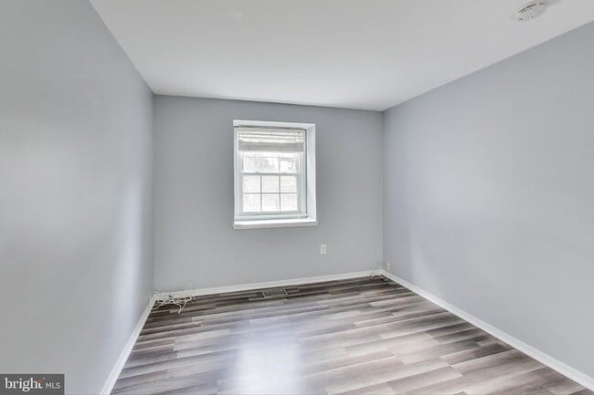 Building Photo - 5769 Yellowrose Ct