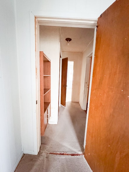 Building Photo - 1302 E Collin St