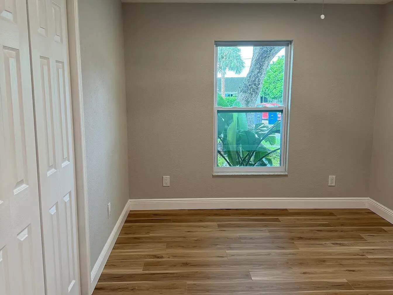 Guest Bedroom 2 - 2125 Beecher Rd