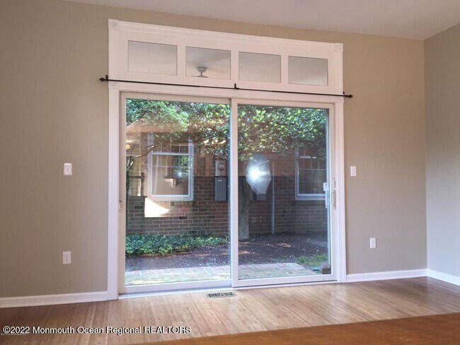 Building Photo - 23 Wyckham Rd