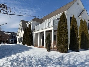 Building Photo - Great Home in Crozet!