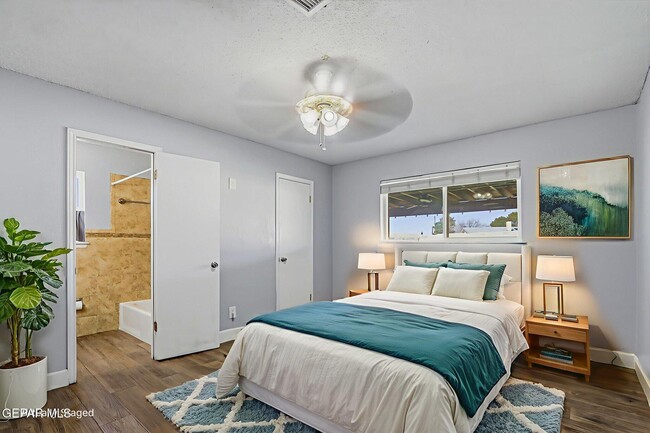 Building Photo - 5101 Dearborne Dr