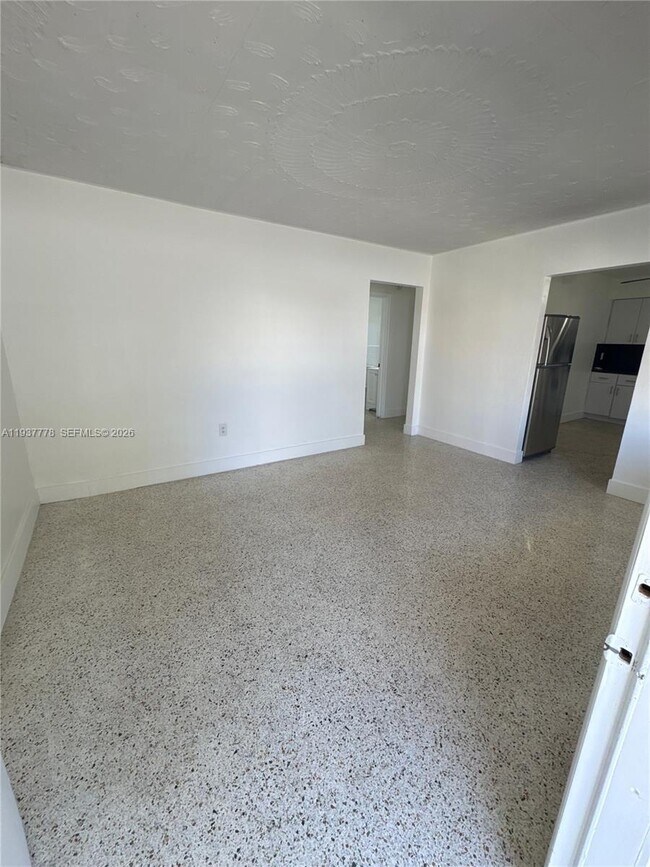 Building Photo - 1026 NW 2nd St