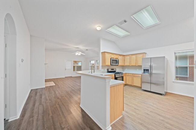 Building Photo - 5803 Afton Ridge Ln