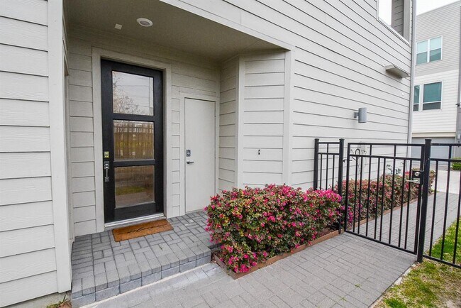 Building Photo - 2703 Eado Edge Ct