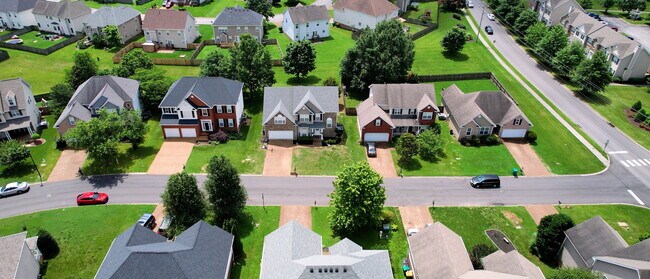Building Photo - 2259 Dewey Dr