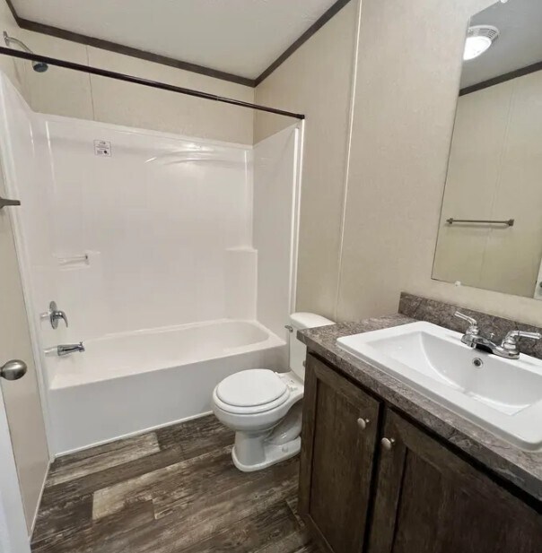 Building Photo - 6599 N Hampshire Dr