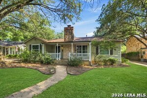 Building Photo - 167 E Edgewood Pl
