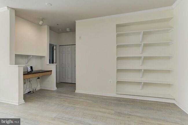 Building Photo - 5105 Travis Edward Way