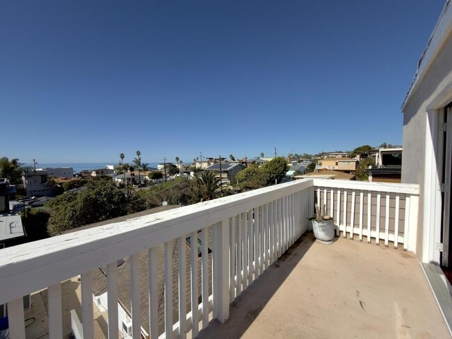 Building Photo - 731 Beryl St