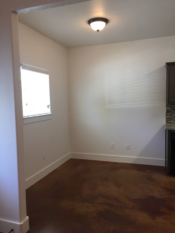 Building Photo - 2610 Burnett Ave