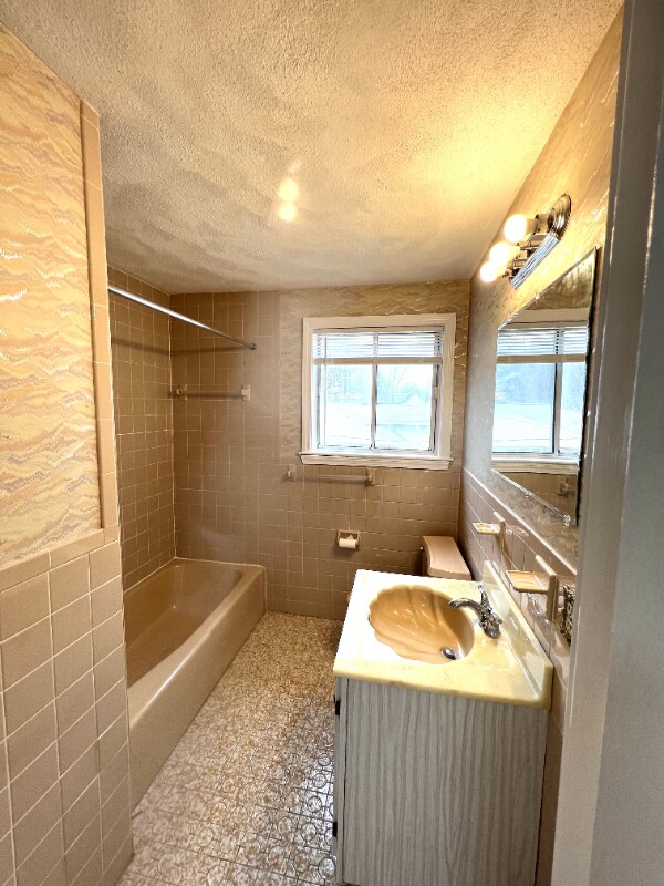 Building Photo - 45 Merrimac St