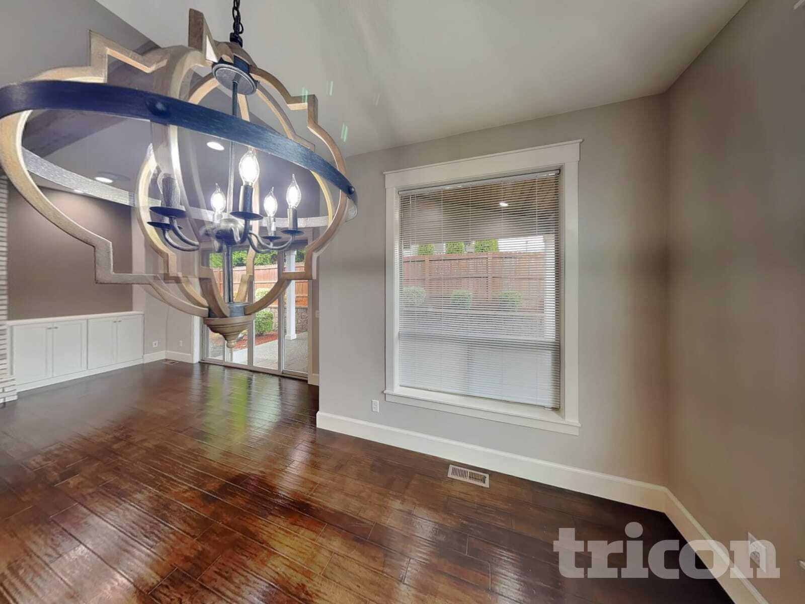 Building Photo - 2604 NE 175th St