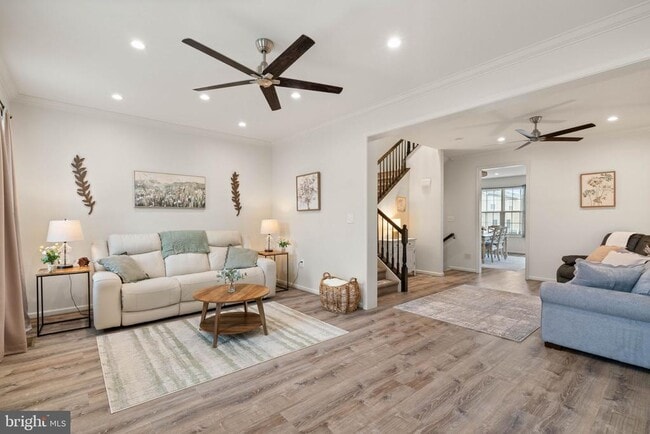 Building Photo - 15981 Marsh Pl