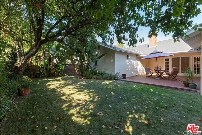 Building Photo - 5849 Goodland Ave