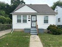 Building Photo - Beautiful 3-Bedroom Home – We Welcome Sect...