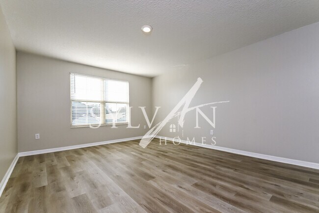 Building Photo - It’s time to start living the Real Life!