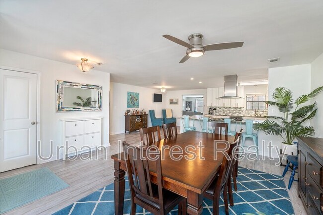 Building Photo - 344 Sailfish Dr