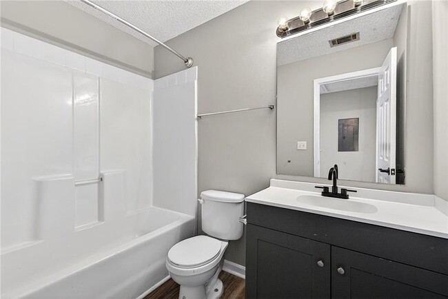 Building Photo - 1065 Maple Valley Ct