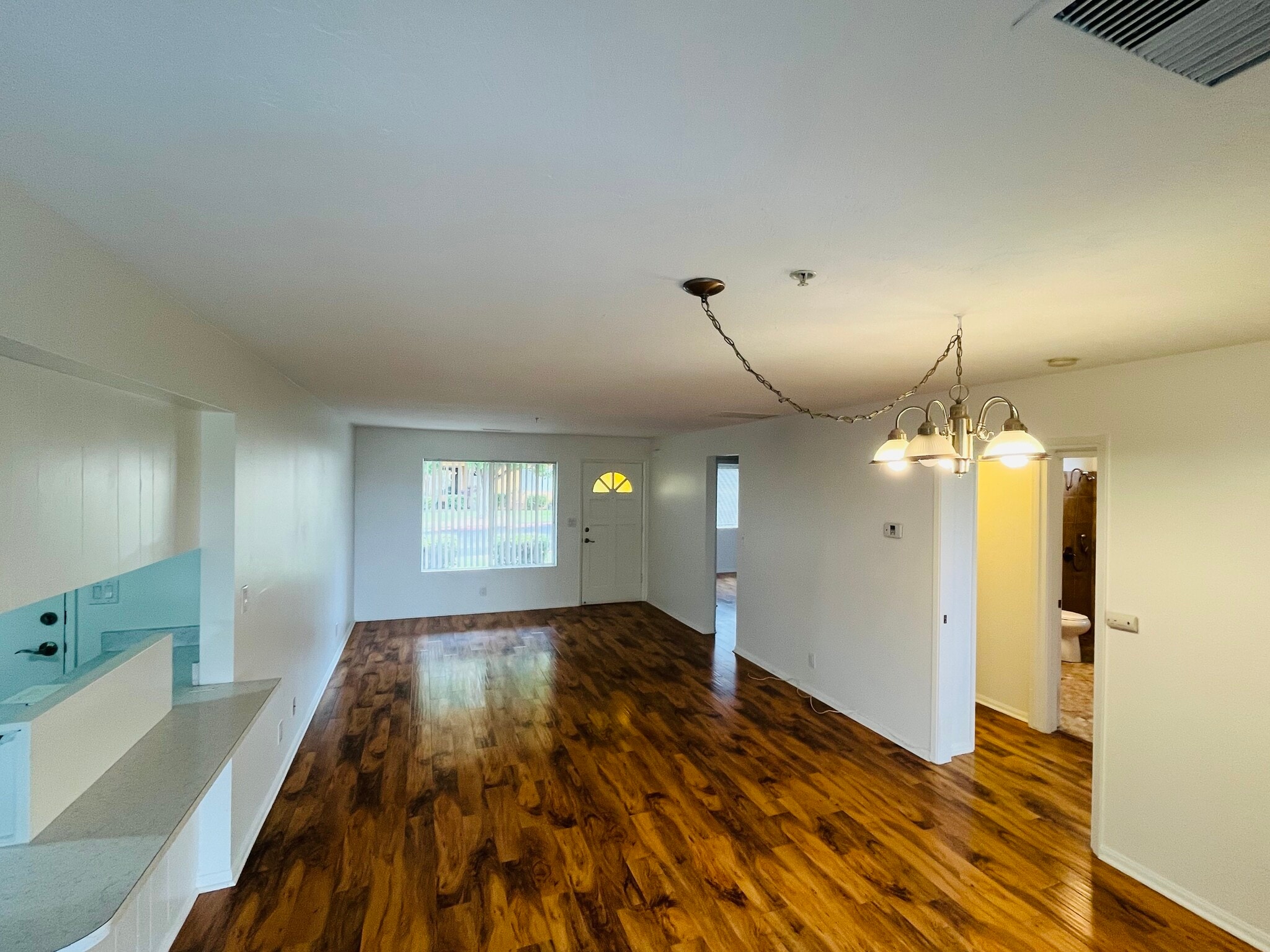 Building Photo - 1414 Sweetbriar Cir