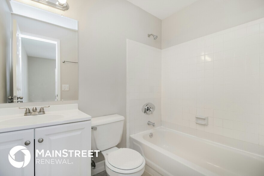 Building Photo - 6290 Arbor Ave