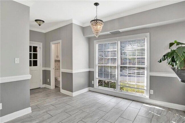 Building Photo - 2127 Ryegate Ct