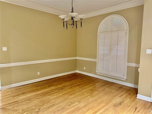 Building Photo - 1997 Bradshire Dr