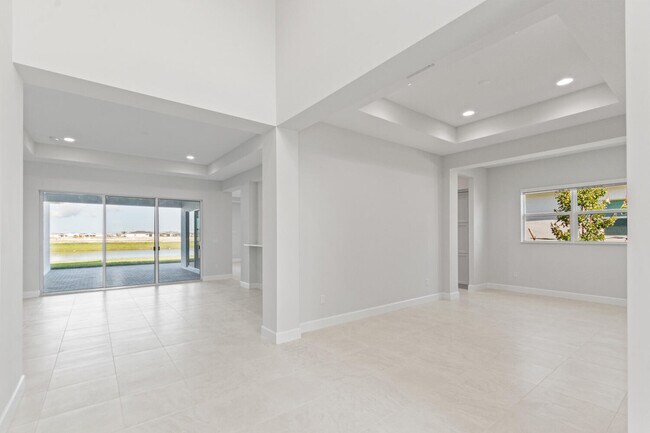 Building Photo - 5579 Liberty Ln
