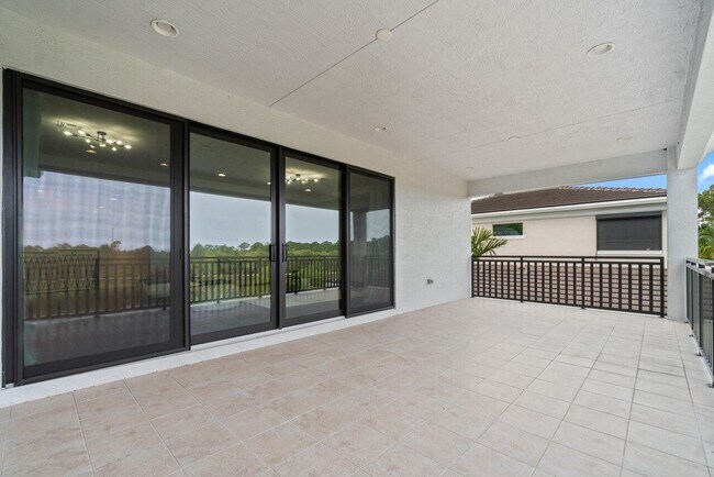 Building Photo - 13026 Artisan Cir