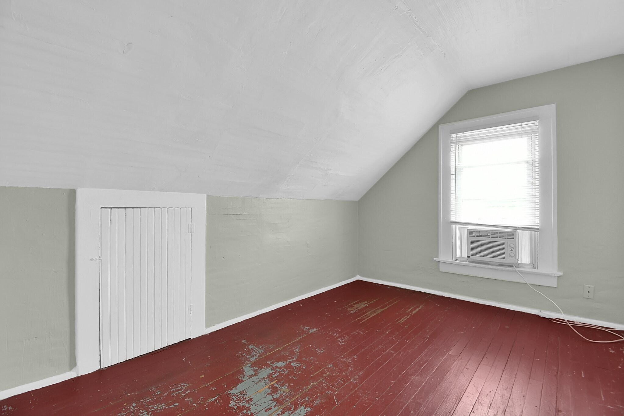 Building Photo - 97 E Frambes Ave