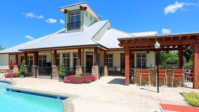 Building Photo - 1 Springtime Blvd SW