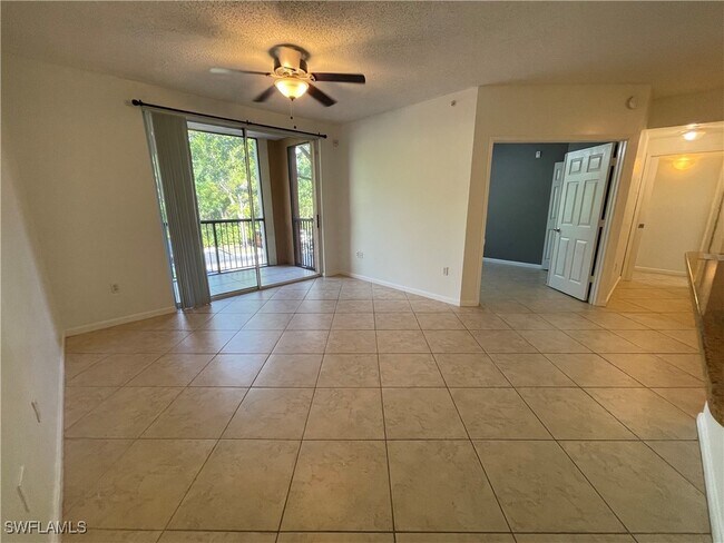 Primary Photo - 1170 Reserve Way