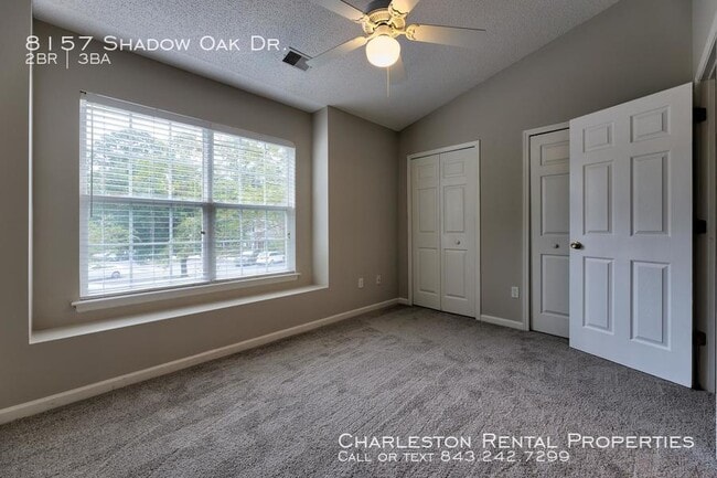 Building Photo - 8157 Shadow Oak Dr