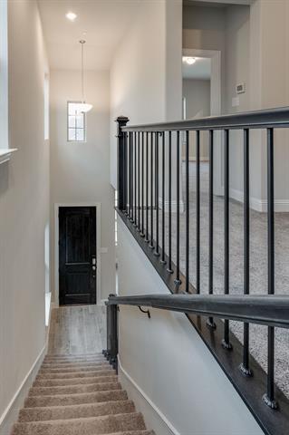 Building Photo - 915 Ponds Edge Ln