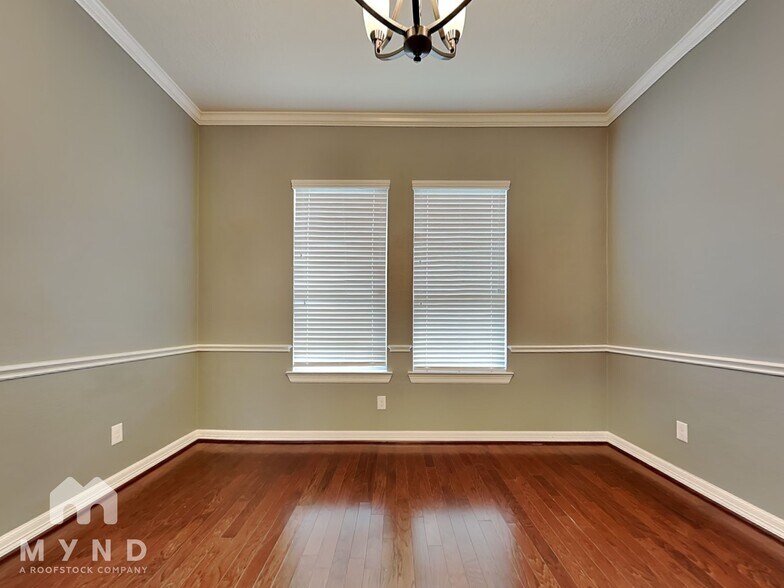 Building Photo - 2849 Kings Retreat Cir