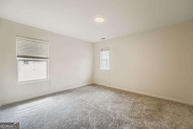 Building Photo - 700 Kirkly Way