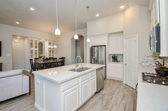 Building Photo - 7830 Trinity Rose Ct