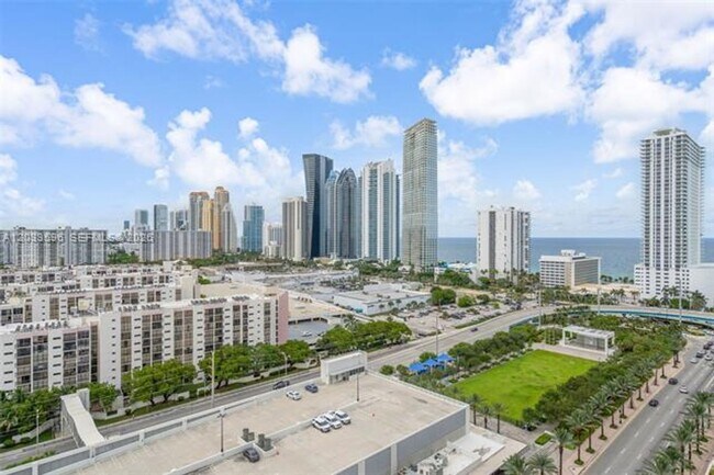 Building Photo - 300 Sunny Isles Blvd