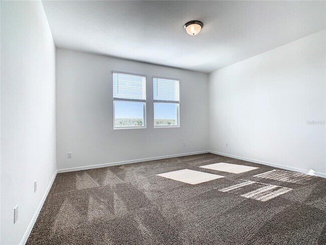 Building Photo - 4749 Cross Pr Pkwy
