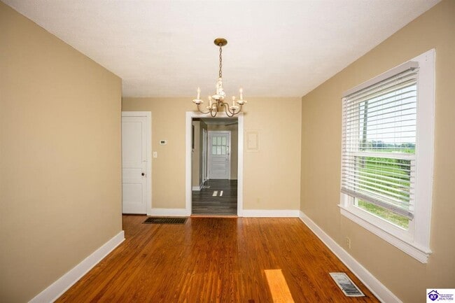 Building Photo - 189 Bob Wade Rd