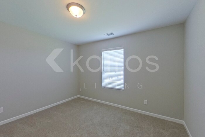 Building Photo - 155 Williams Ln