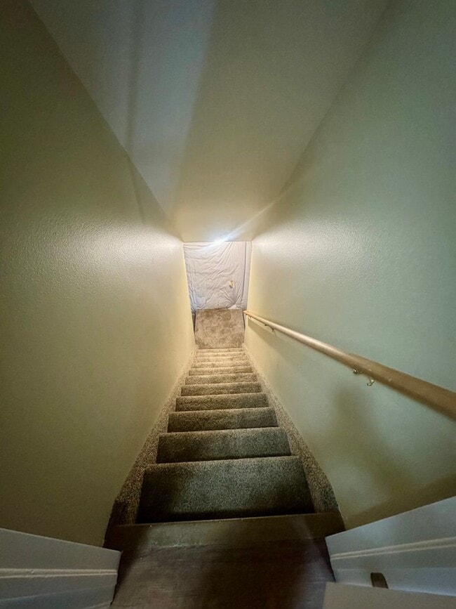 Building Photo - 3 bedroom home in Wagon Trails with commun...