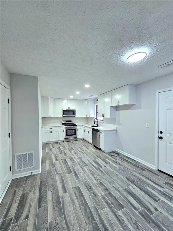 Building Photo - 5303 Kemper Pl